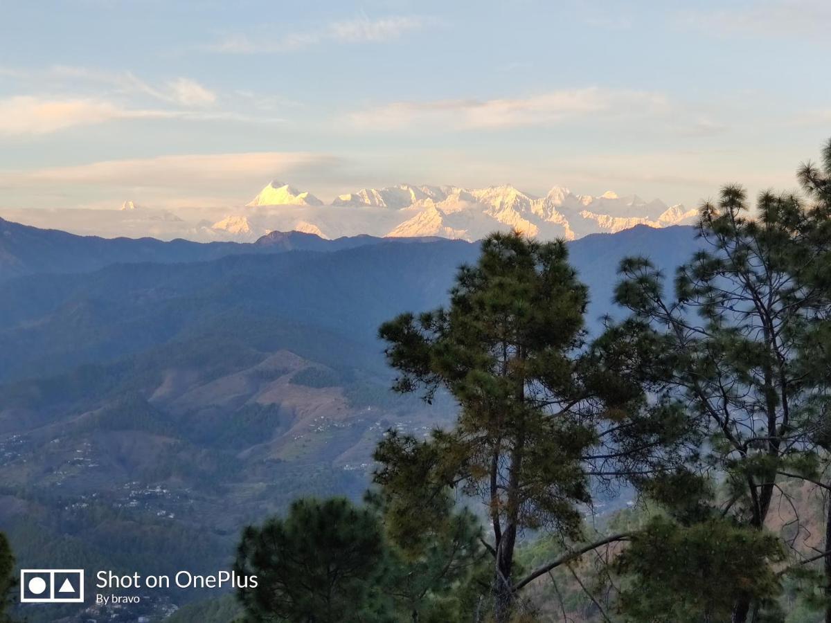 Entire 2 Bhk Nanda Devi Himalayan Homestay Раникхет Экстерьер фото
